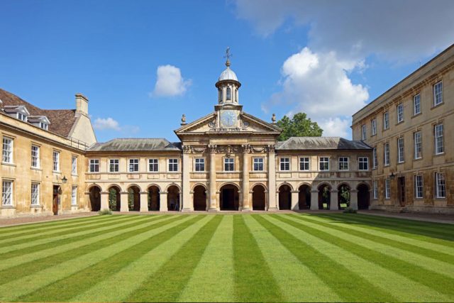Emmanuel College