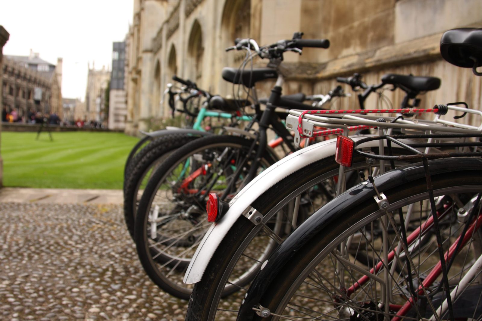 Walking & Cycling Routes